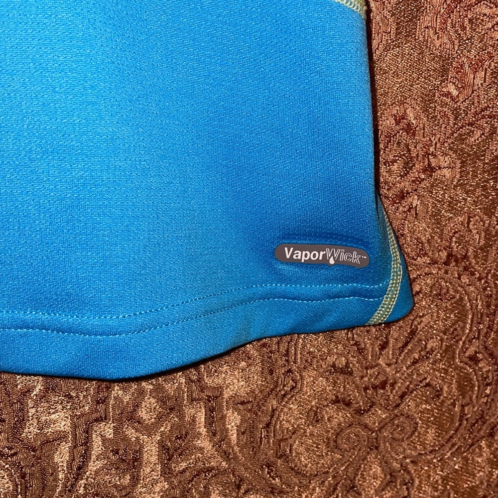 The North Face Women’s Bright Blue Rash Guard tank top.  Size S/P. - Picture 4 of 7